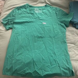 Figs one pocket scrub top